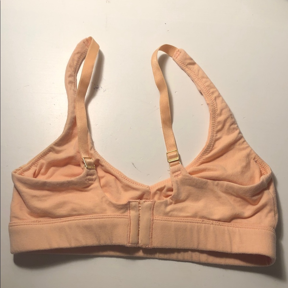 Knickey Triangle Keyhole Bra - Picture 2 of 5